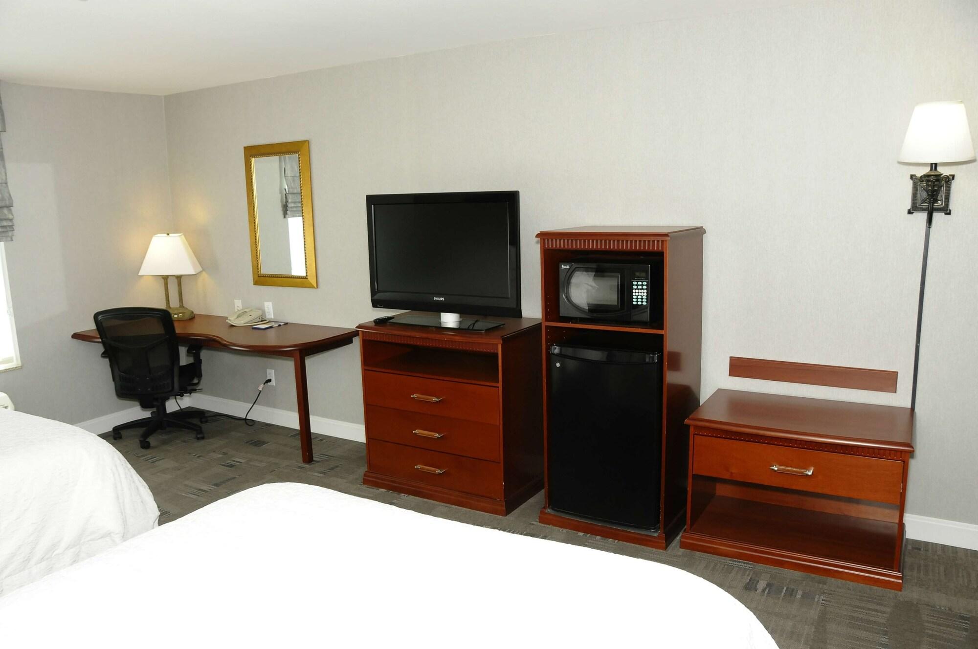 Hampton Inn & Suites Redding Luaran gambar