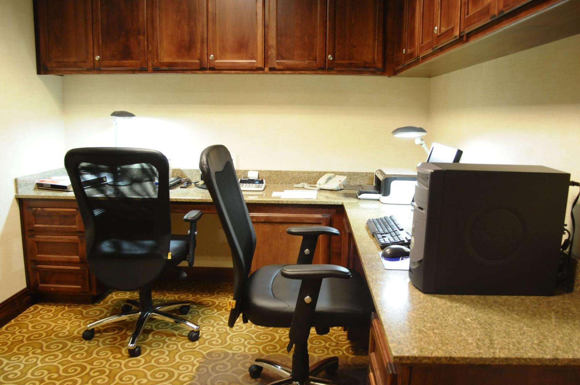 Hampton Inn & Suites Redding Luaran gambar