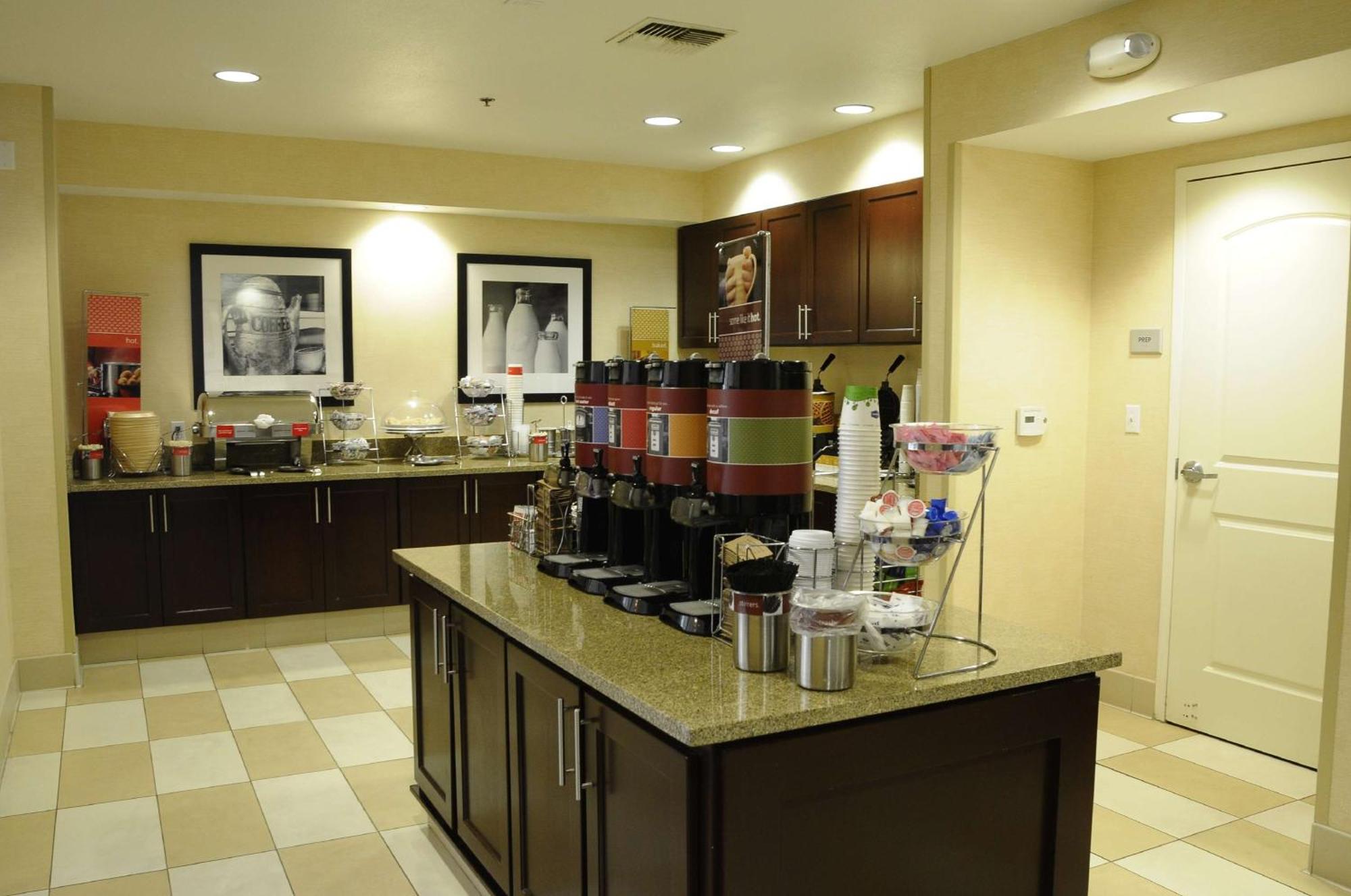 Hampton Inn & Suites Redding Luaran gambar