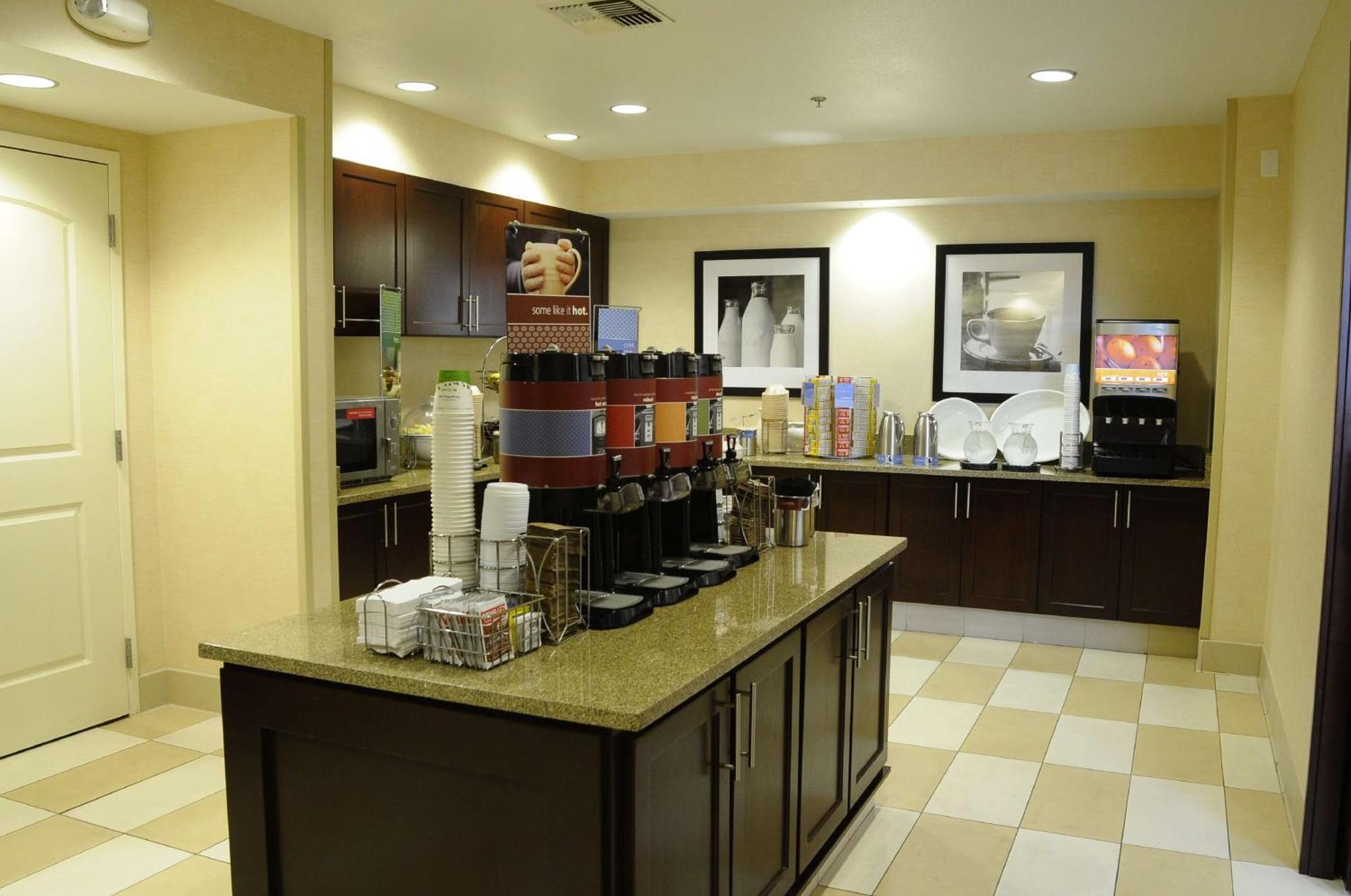 Hampton Inn & Suites Redding Luaran gambar